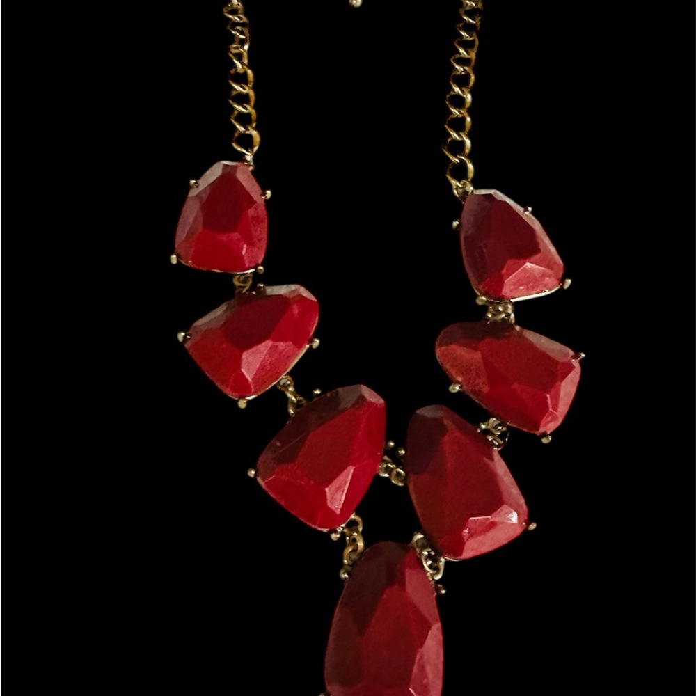 Maroon Statement Gem Necklace - Gold Chain vintage - Picture 2 of 2